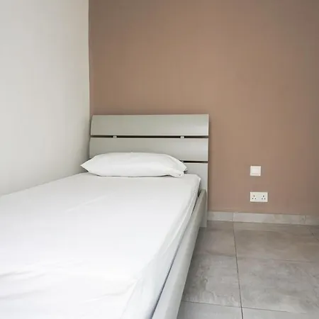 Modern Penthouse Close To The Sea Gzira