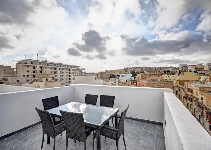 Apartamento Modern Penthouse Close To The Sea Gzira